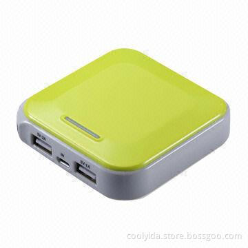 Power bank with 6,600mAh capacity and dual USB